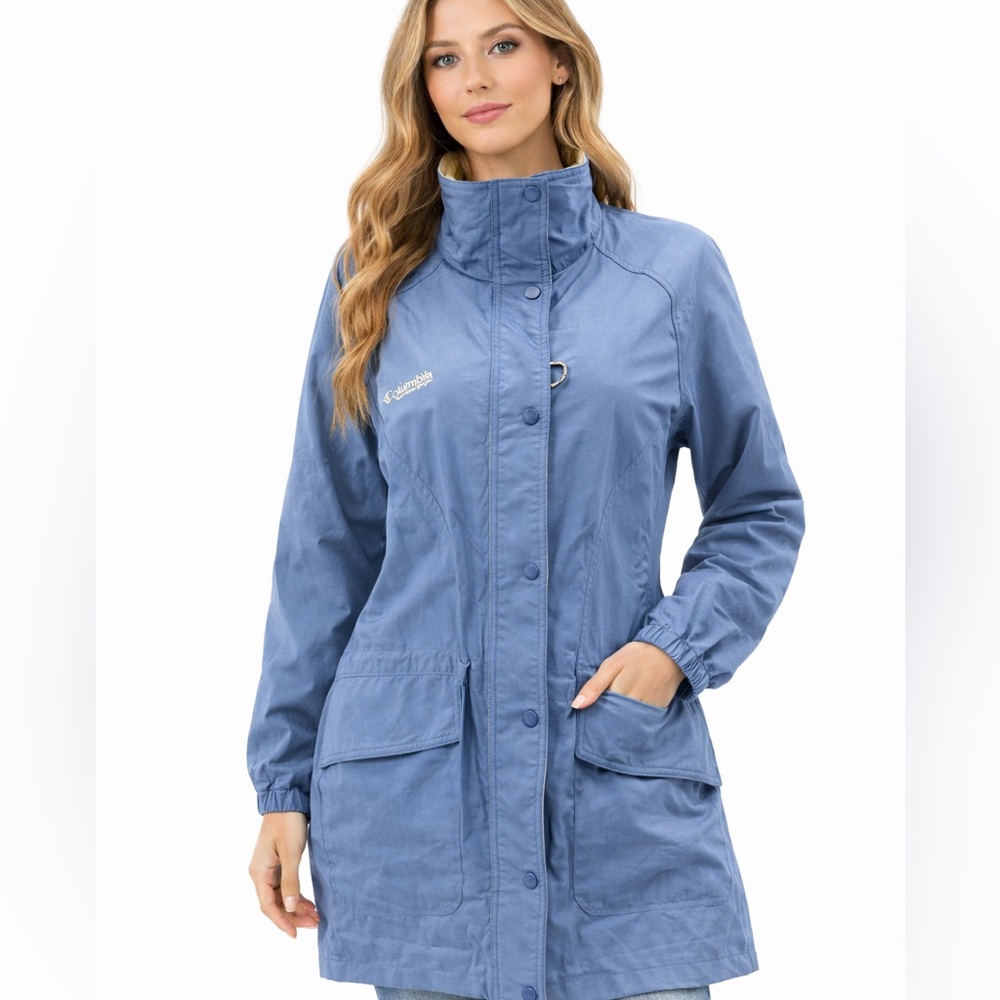 Columbia Vintage Size Medium Women's Blue Rain Jacket‎ Drawstring Waist